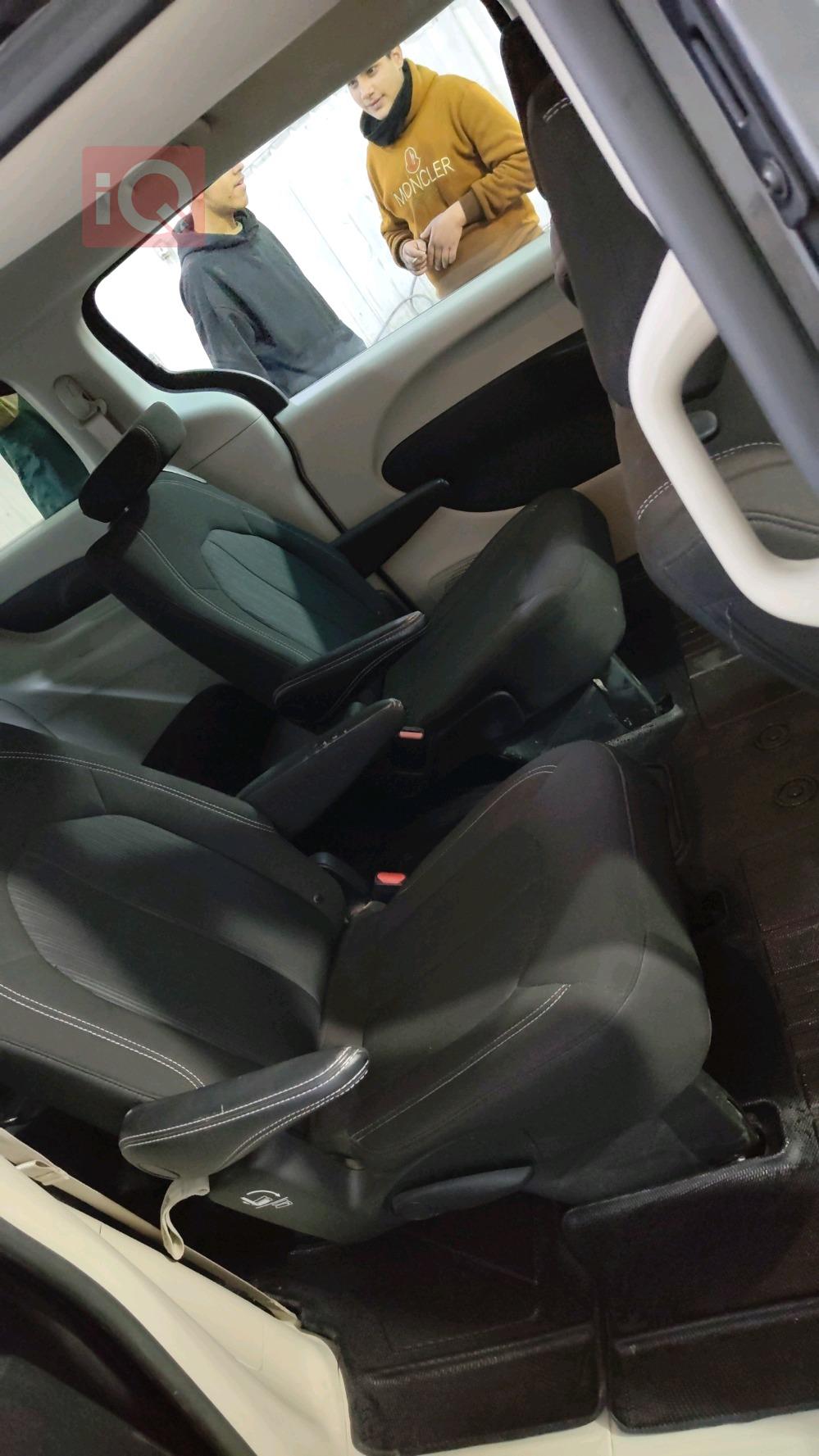 كرايسلر باسيفيكا